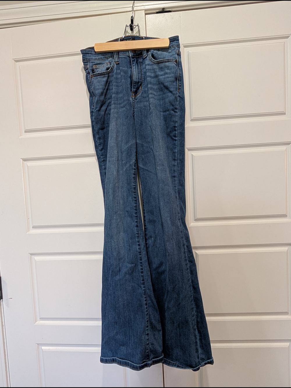 Judy Blue High Rise Flare Jeans Size 5/27 Medium Wash